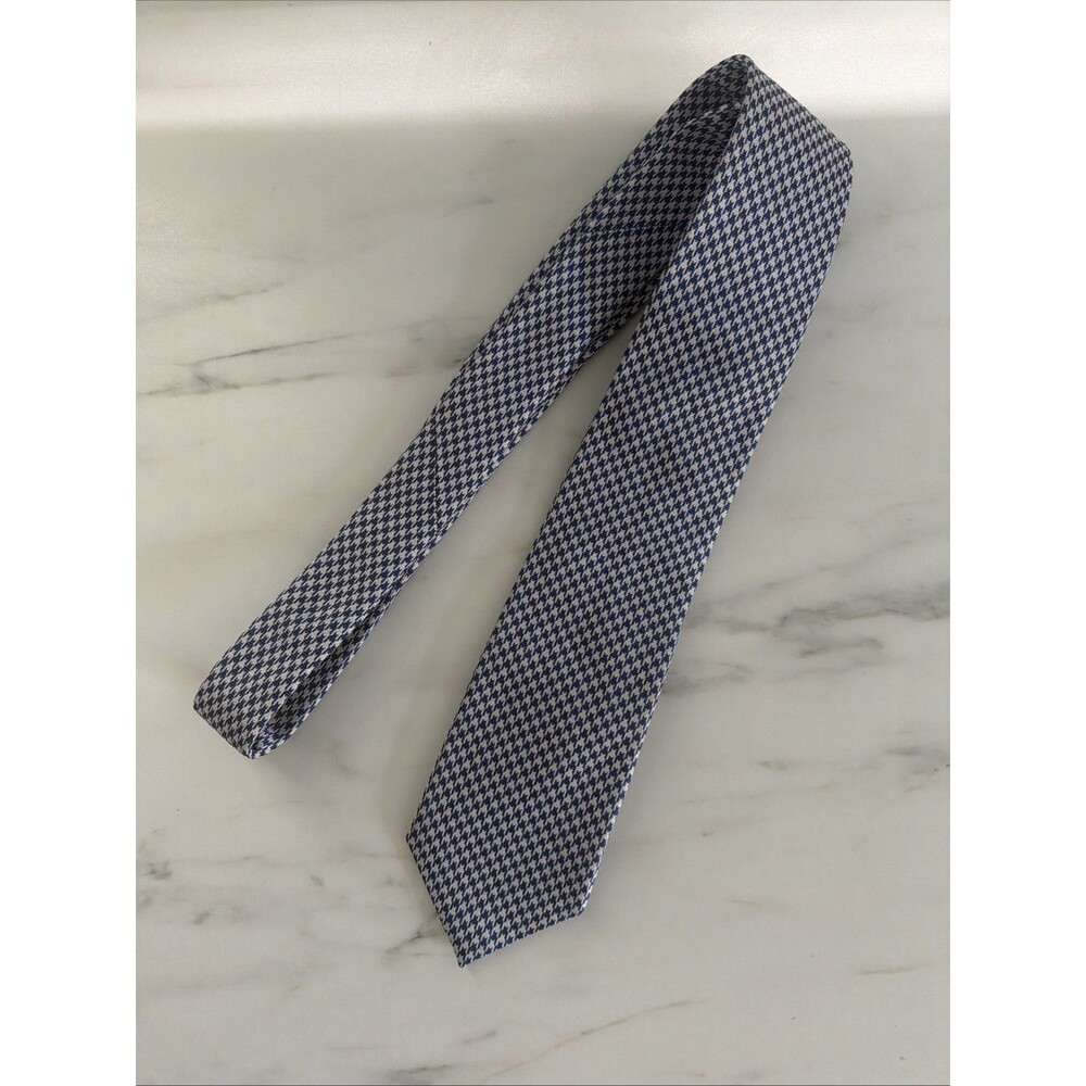 Charles Tyrwhitt Blue Herringbone Pattern Silk Men’s Neck Tie